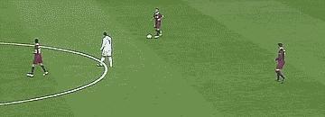 国足庆祝胜利的视频,国足赢了搞笑视频