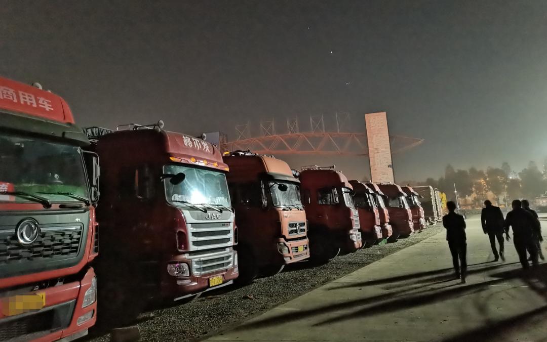 无货可拉，在原地“趴窝”5天是什么感受？