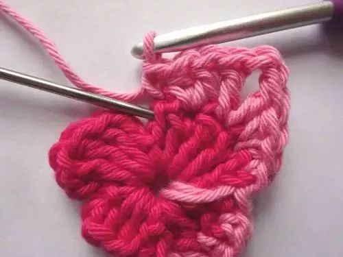 简单蝴蝶的钩织教程,钩针织蝴蝶教程简单易学