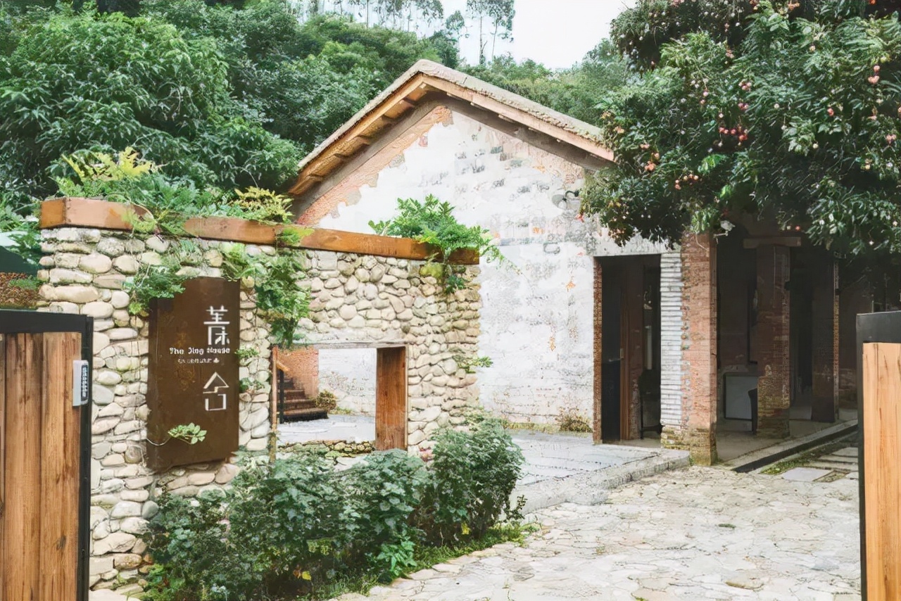 广州从化山野间隐奢桃源民宿，诗意野趣手作做个小木匠丨菁木山舍