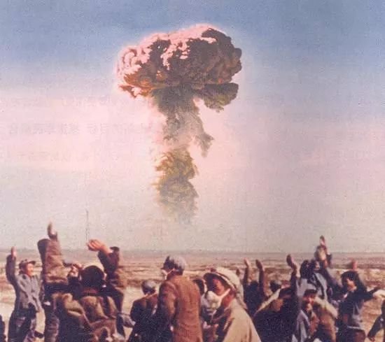 1964年,原*弹子**爆炸前曾惊现“马匪”?