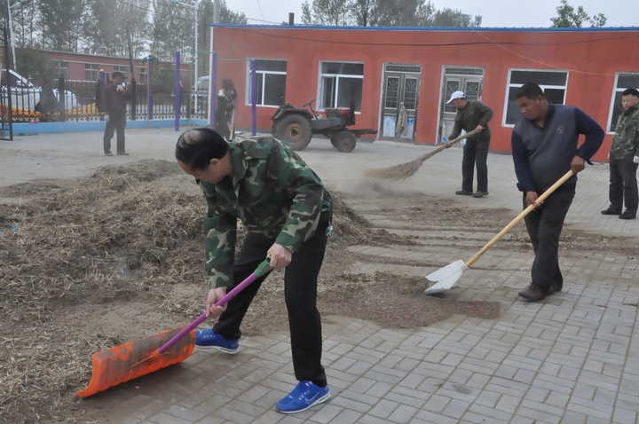 「鞍山：走向我们的小康生活」台安大于村丨从贫困村到头排村的转换“密码”