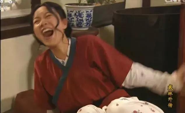 别和中年老母亲谈护肤谈美容谈保养，那比谈钱更伤人！太扎心了