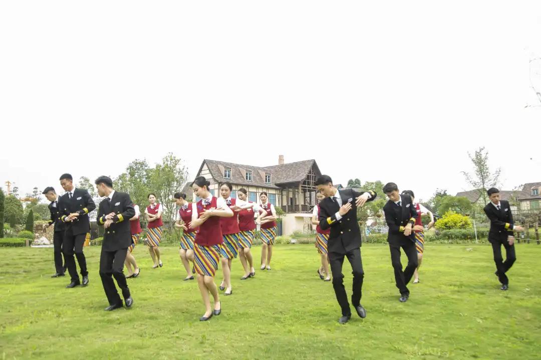 航天礼仪操,天航网红礼仪操