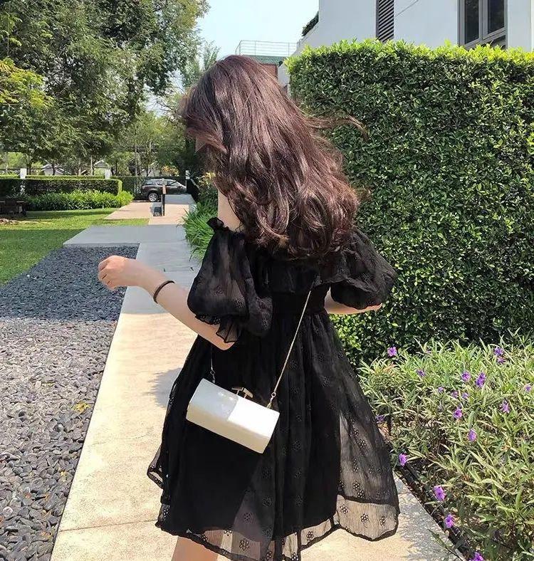 全是黑色衣服怎么穿出高级感,男黑色衣服的高级搭配