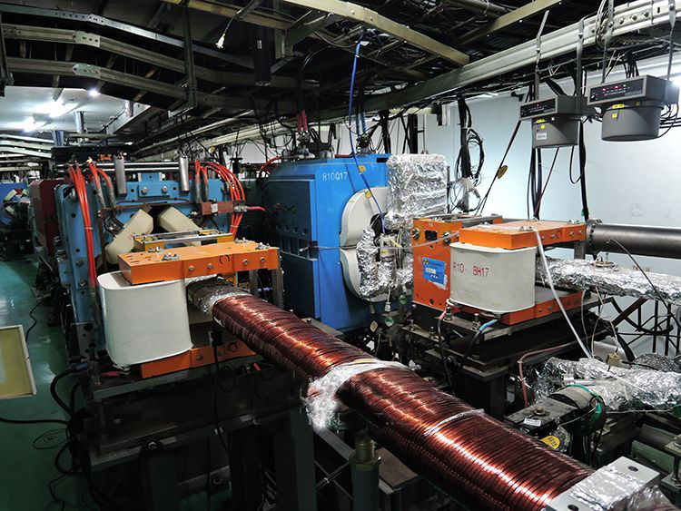 中国有大型电子对撞机吗,中国超级正负离子对撞机