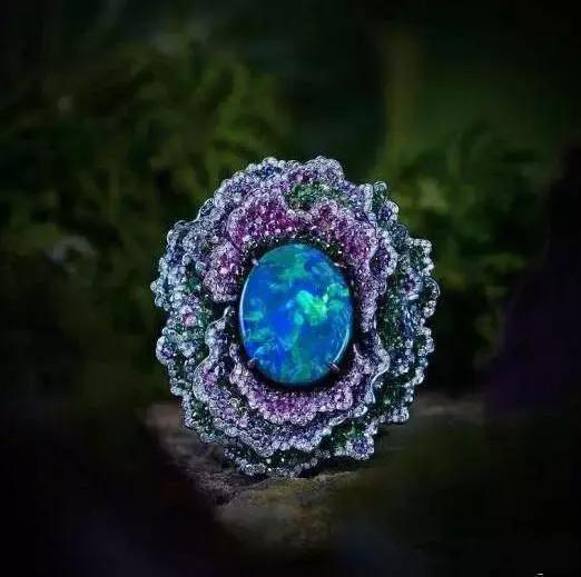 旅游区购买珠宝要注意,旅游买珠宝好吗