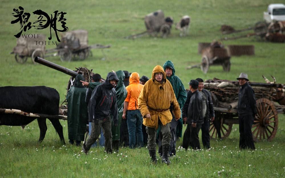 神秘作家姜戎：结过三次婚，现任妻子耀眼，他身价千万却无人识