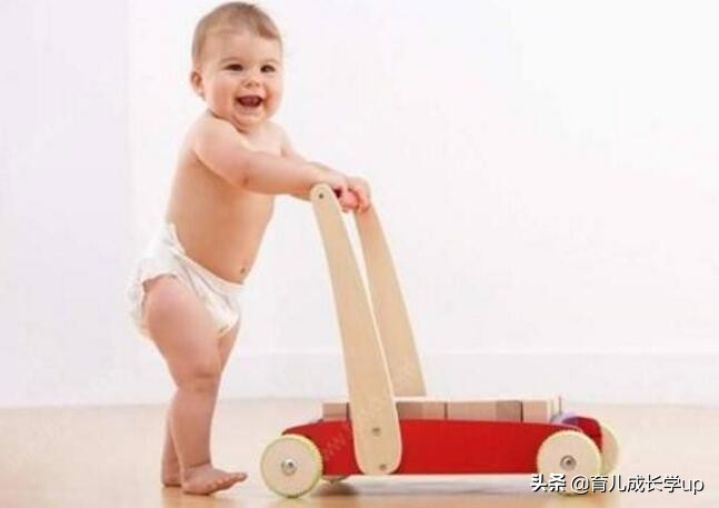 给宝宝挑选内衣要注意哪几点,新生儿内衣需要换吗