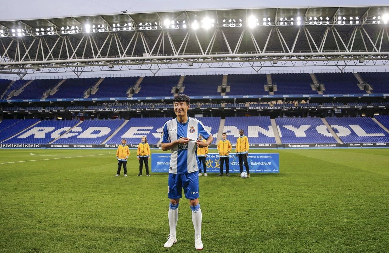 武磊和杨晨谁更有潜力,杨晨和武磊留洋成绩