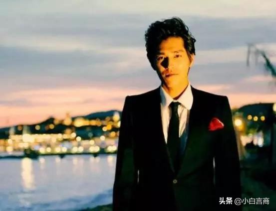 见面4次就订婚，被嘲胖后瘦20斤，任性大s凭啥在娱乐圈混26年？