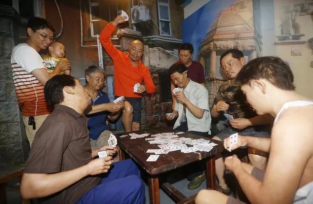 山东人打地主,山东人打牌打出气势