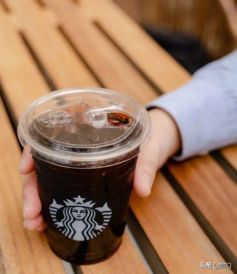 塑料吸管为何禁用,禁止使用一次性塑料吸管