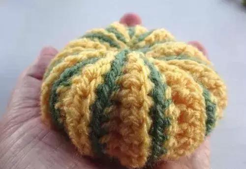 南瓜储物盒钩针教程,小南瓜卡子钩针教程