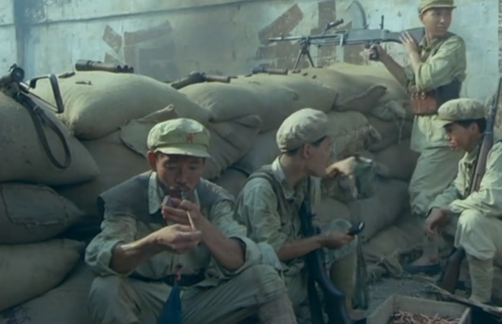 血战落魂桥经典剿匪电影,血战落魂桥营长烈火雄心举枪剿匪