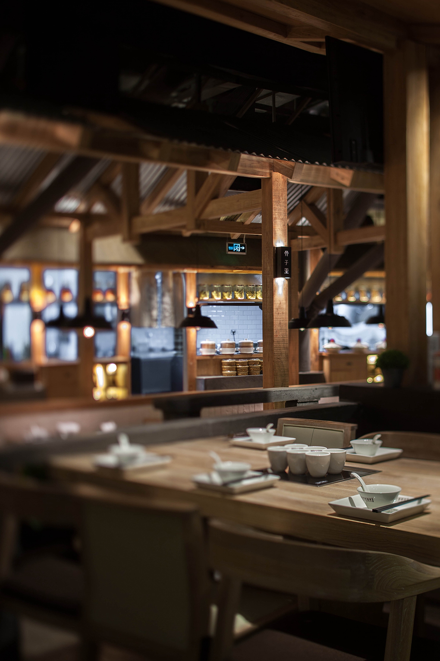 清汤餐厅设计,自然健康饮食的选择与搭配