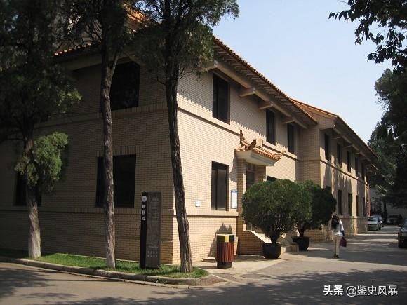 文化不高的龙云怎样当上了“云南王”：前后两位夫人都是名门才女