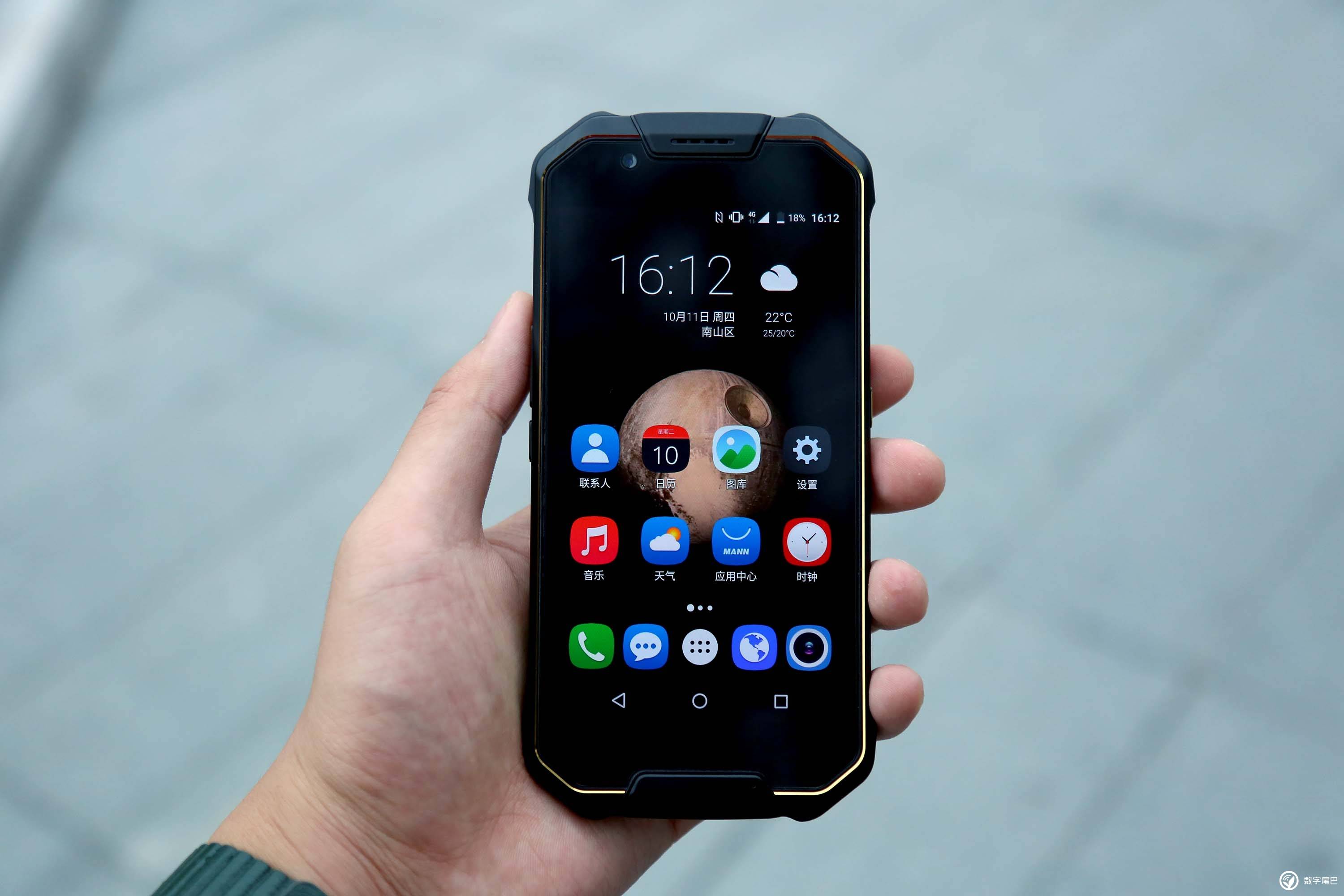 120%xIP68+6000mAh，影视作品中，军方专用手机的原型