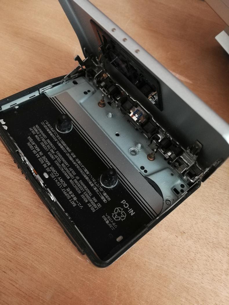 十年前的磁带能听吗,十年前的随身听