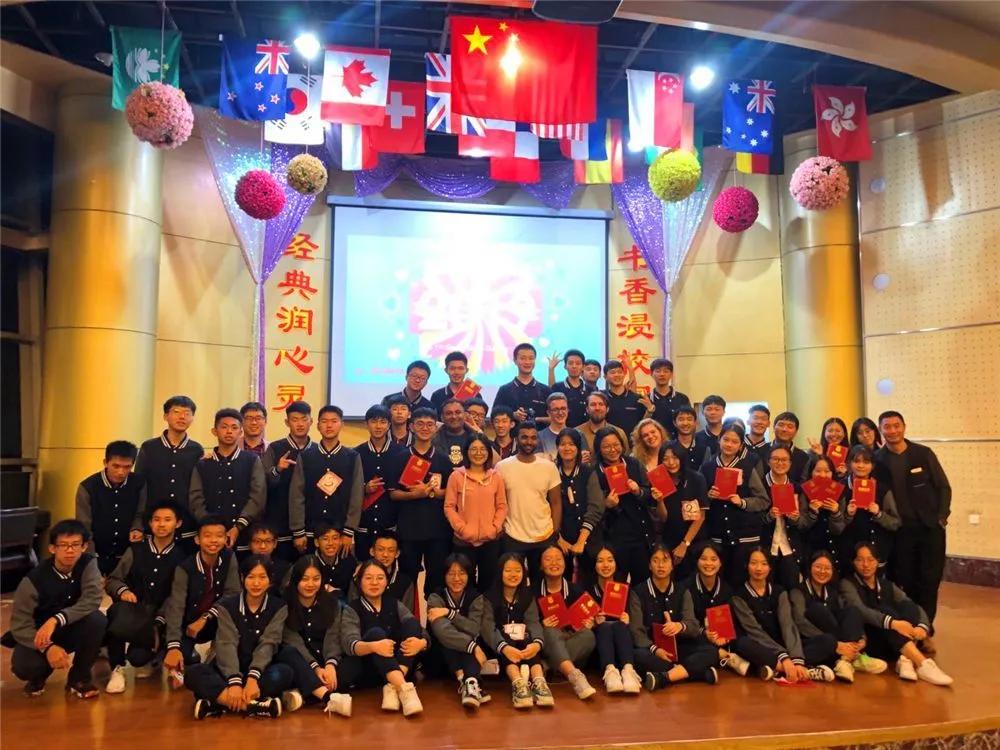 东莞市虎门外语学校中考喜报,东莞虎门外语学校2023高考喜报