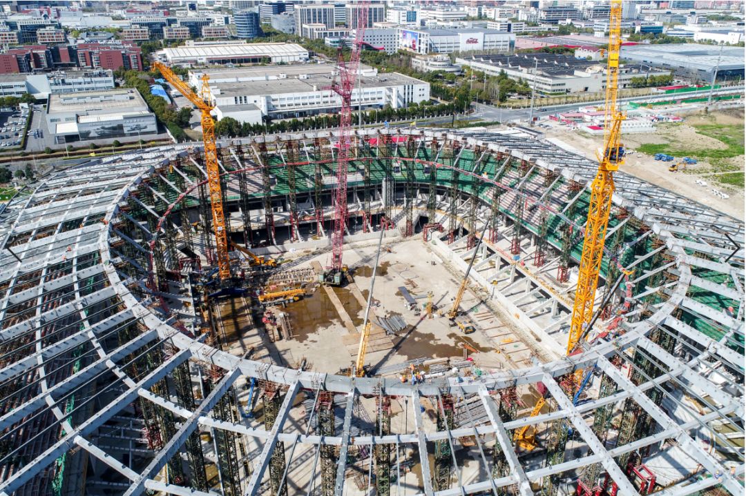 上海浦东足球场照片,上海浦东专业足球场效果图