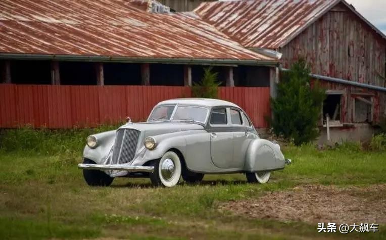 后备箱放备胎地方在哪呢,后备箱下面除了备胎还有什么