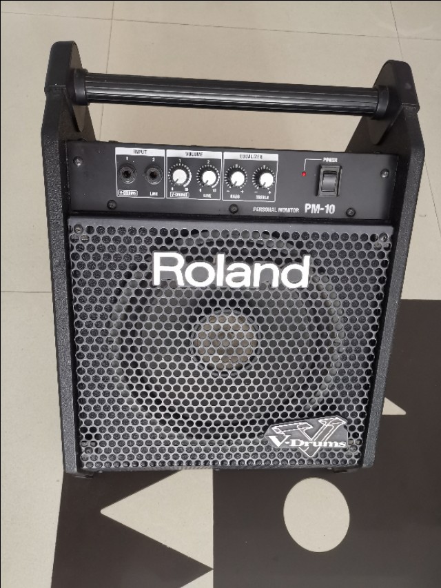 罗兰音箱拆箱视频,罗兰音箱拆解