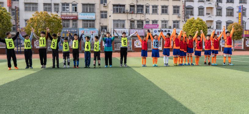 淮滨足球比赛小学生,淮滨县实验学校足球比赛