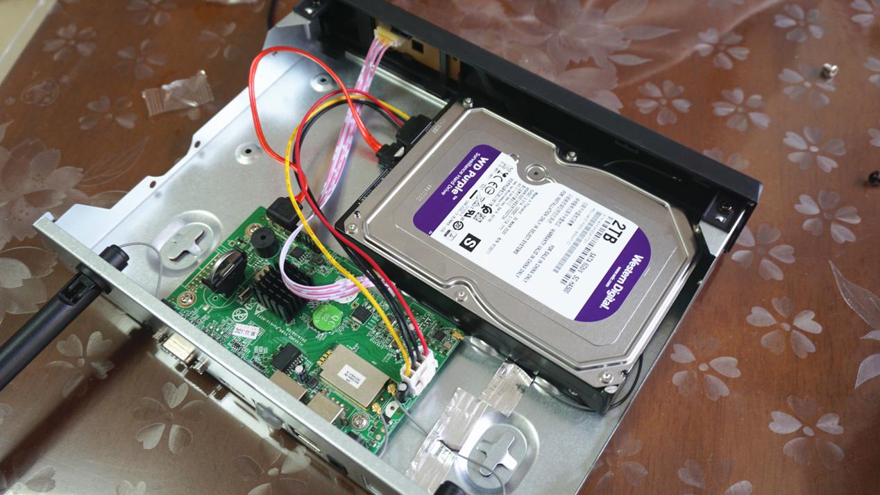 老家新居装上九安监控搭配西部数据紫盘，自己动手安装并不难