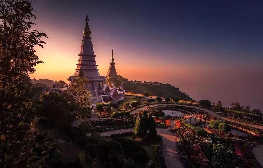 渡人渡己更难,渡人渡己为本