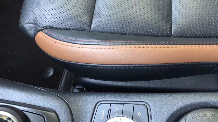 真皮座椅破了一点皮还在上面,汽车真皮座椅破了如何修复