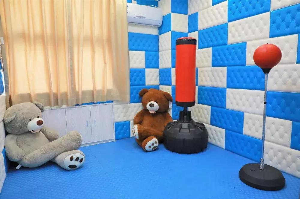 期中考题,南外8年级上数学期中试卷答案