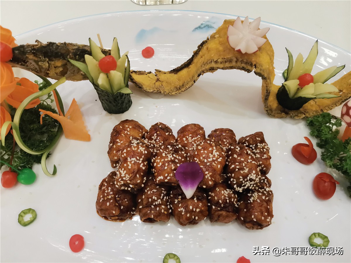 何逸奎大师,华南烹饪技术学校何逸奎