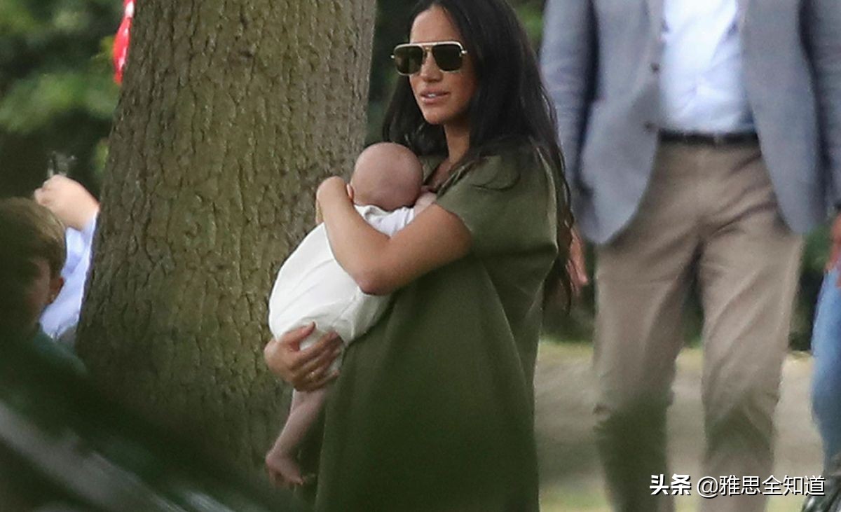 凯特王妃威廉王子和孩子互动,英国王室凯特王妃跟小孩互动