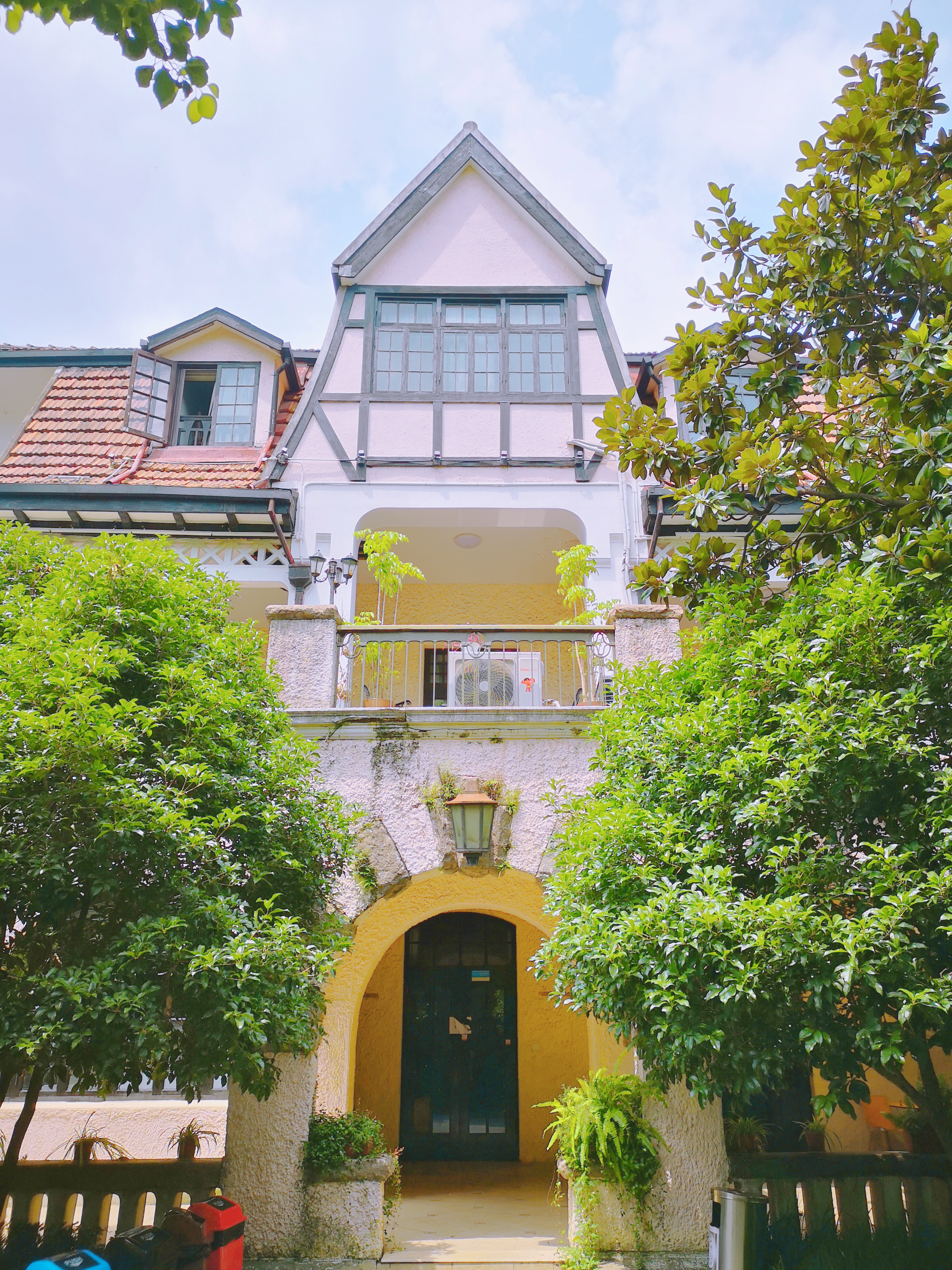 上海陆家嘴有哪些富人,上海陆家嘴低调富豪