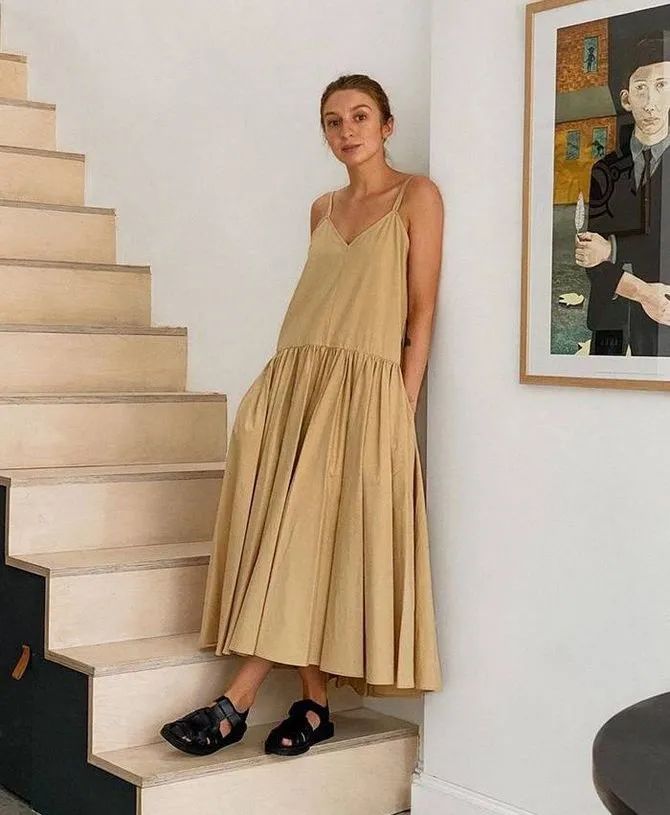 丑到极致的罗马凉鞋,丑到爆的露趾凉鞋怎么穿