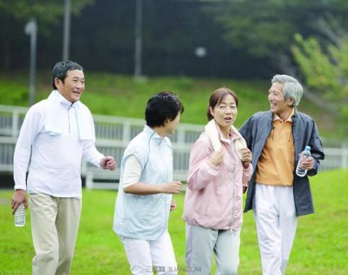 心脏不舒服服用两粒麝香保心丸,心脏老是抽痛一天特别频繁