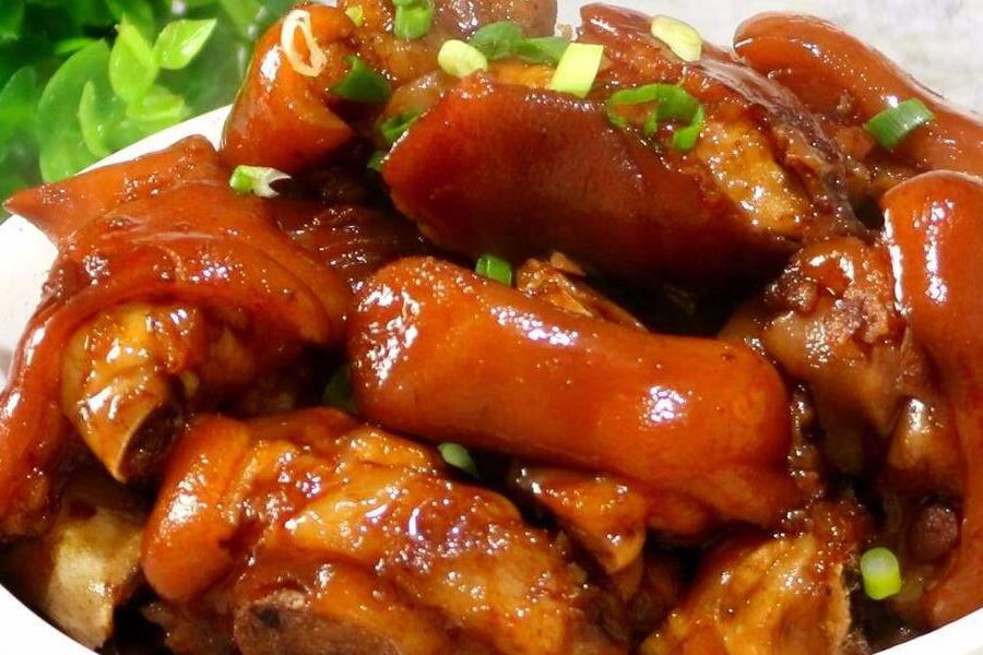 炒糖色不红,怎样炒糖色兑水时不爆锅