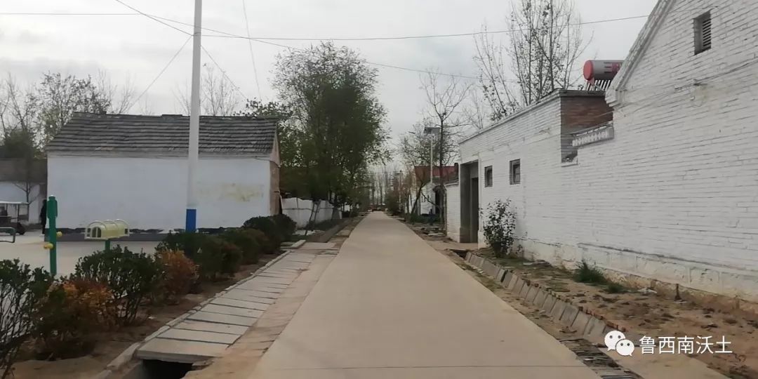 团结和谐的孙油坊村