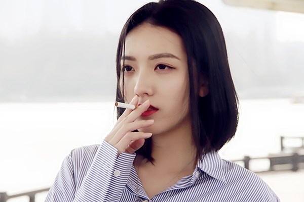 皮肤突然出现小红点怎么回事,肝病患者皮肤出现小红点发痒