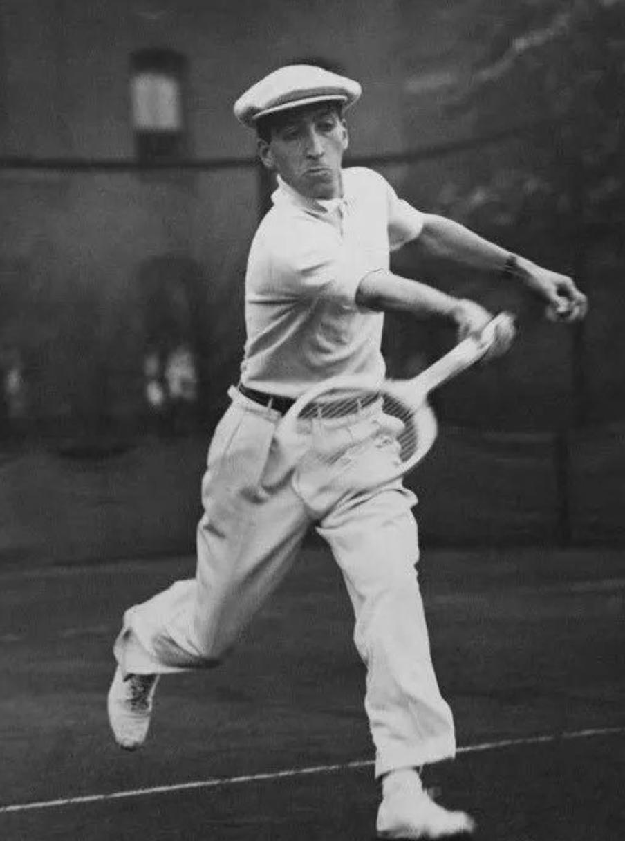 为什么成功人士穿polo,为什么成功男人都喜欢穿西服