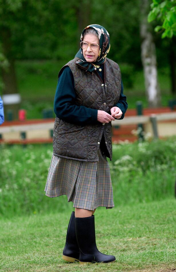 美国游客访问伊拉克,美国游客遇到英女王