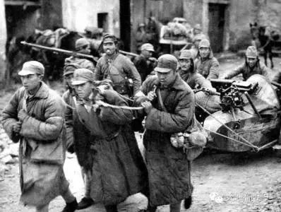 毛主席整治汉奸的对策