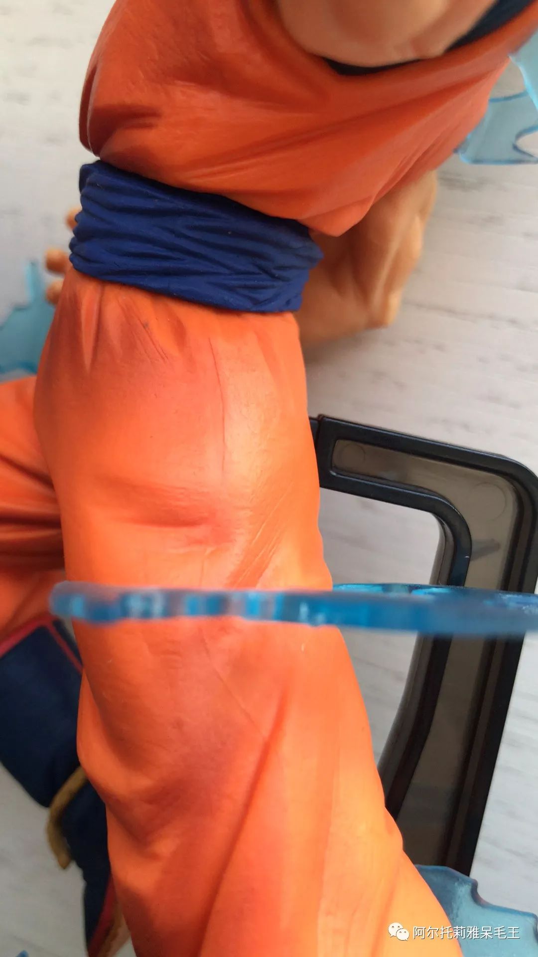 100元皮卡丘的正版手办,100元的正版手办