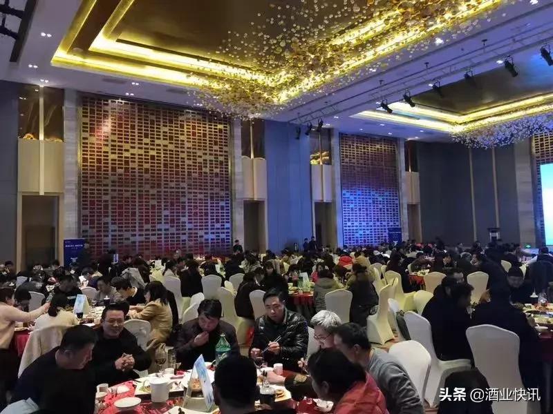 赊店元青花报价,赊店老酒52度元青花125ml单瓶价格