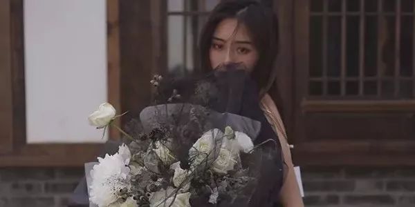 花店行业千亿级细分赛道,花艺行业的上下游产业有哪些