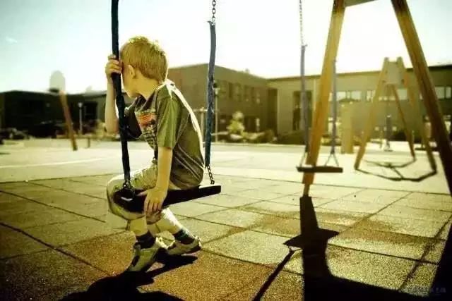 同学不喜欢我高情商妈妈回答,女儿说妈妈不喜欢我怎么回答