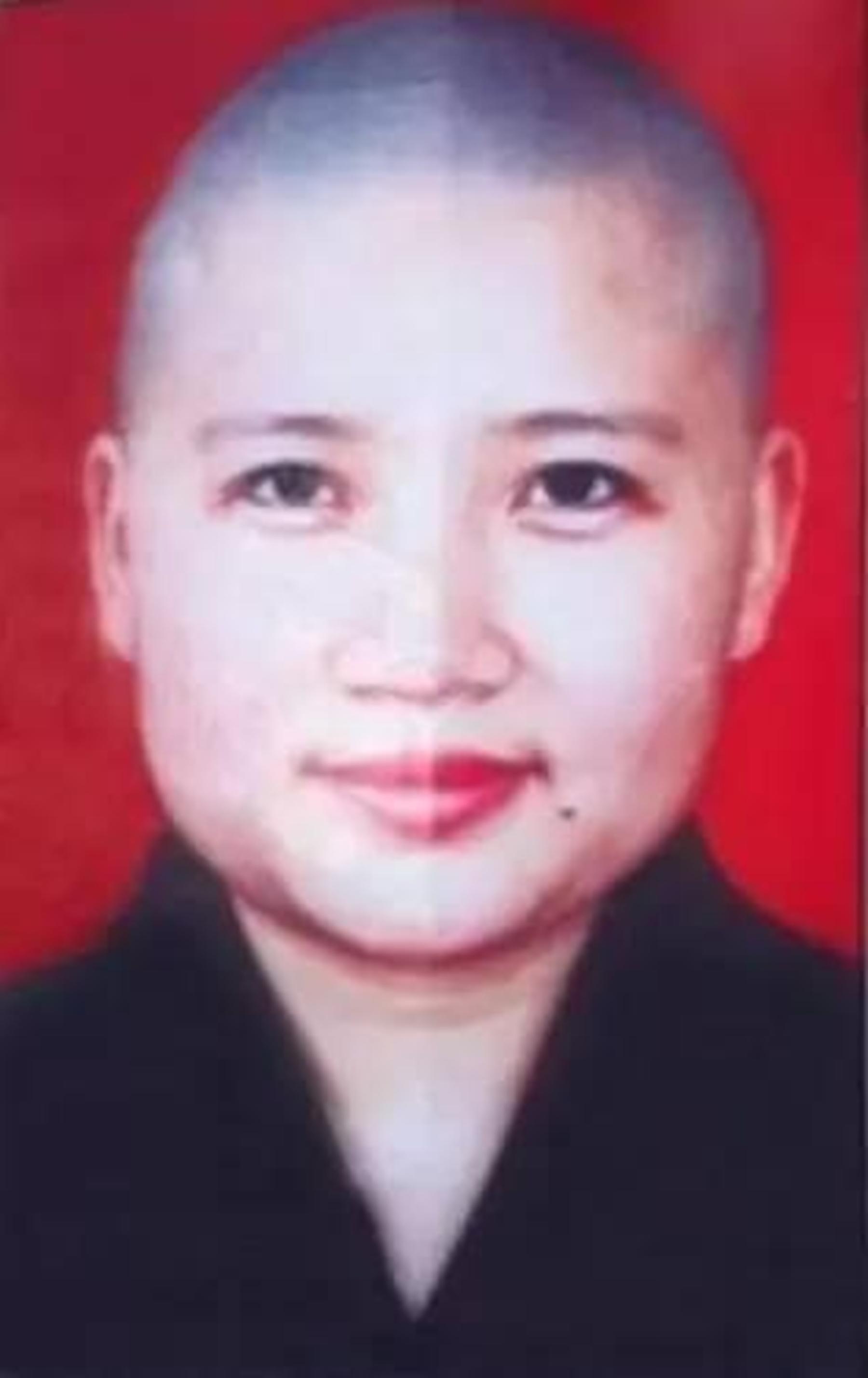 唱歌的李娜为什么出家,唱青藏高原的李娜为什么要出家