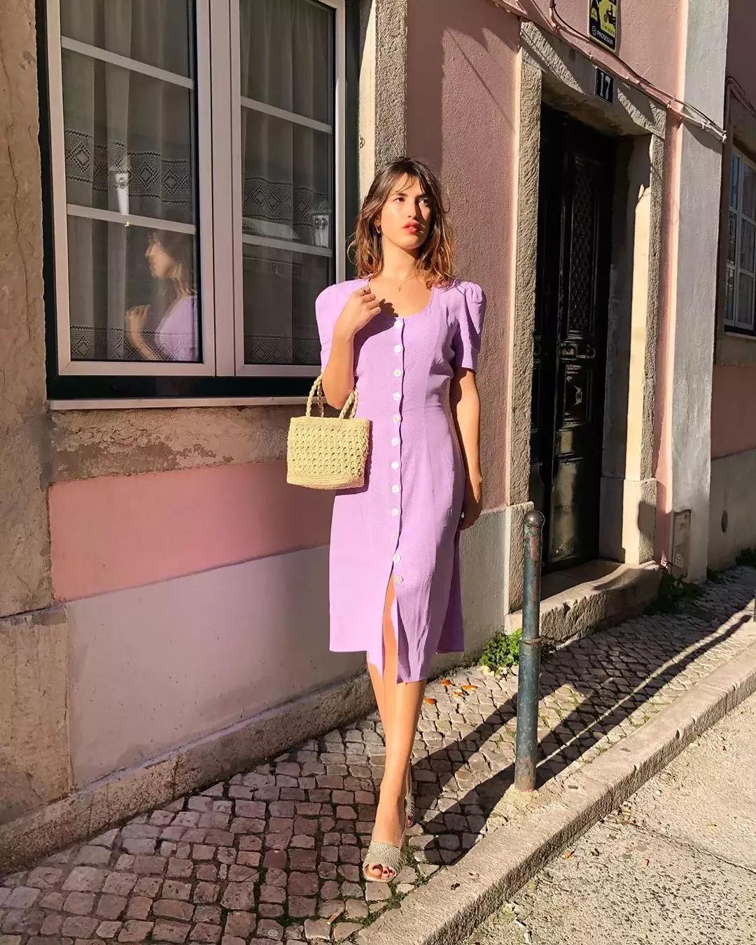 每次穿衣服感觉特别厚重,每次穿衣服的时候都觉得难受