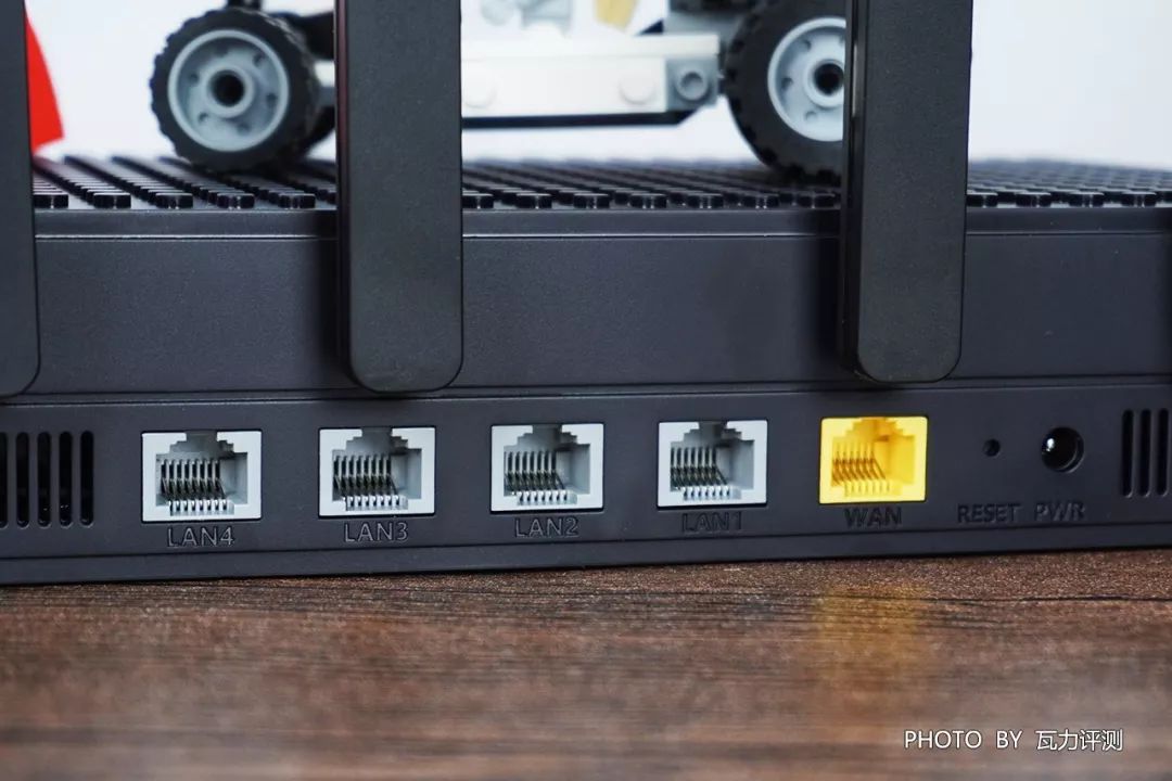 华为路由器跟tp-link路由器哪个好,tplink路由器哪一款最强悍